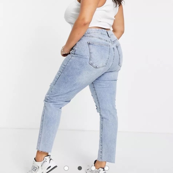 Cotton:On NWT 18 Plus High Rise Straight Jeans Cut Offs, Stretch, Distressed - Picture 2 of 12